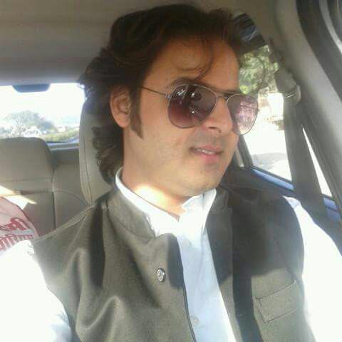 pawangaursahab's tweet photo. #हुनर_तो_सबमें_होता__है,#फर्क_सिर्फ_इतना_है_की
#किसीका_छिप_जाता_है #तो_किसी_का_छप_जाते_है !!
#सदैव_सकारात्मक_सोच_के_साथ_सहयोग_की_भावना_सेकाम_करे 
#Nation_1st
#जय_हिंद🇮🇳 @KumariDiya @PtSureshMMishra @manishpareek23 @VasundharaBJP  @ashokgehlot51 @ https://t.co/GJRd1xmrnC