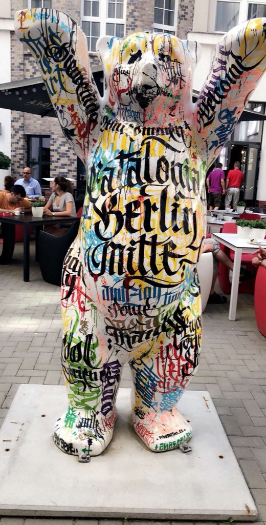 AriannaSimpson's tweet image. Surprising discovery: work travel is be incredibly productive. Sleep all the way to the destination and then work really well in hotels sans distractions. Maybe I’m just getting better at it... ✈️💯🎉