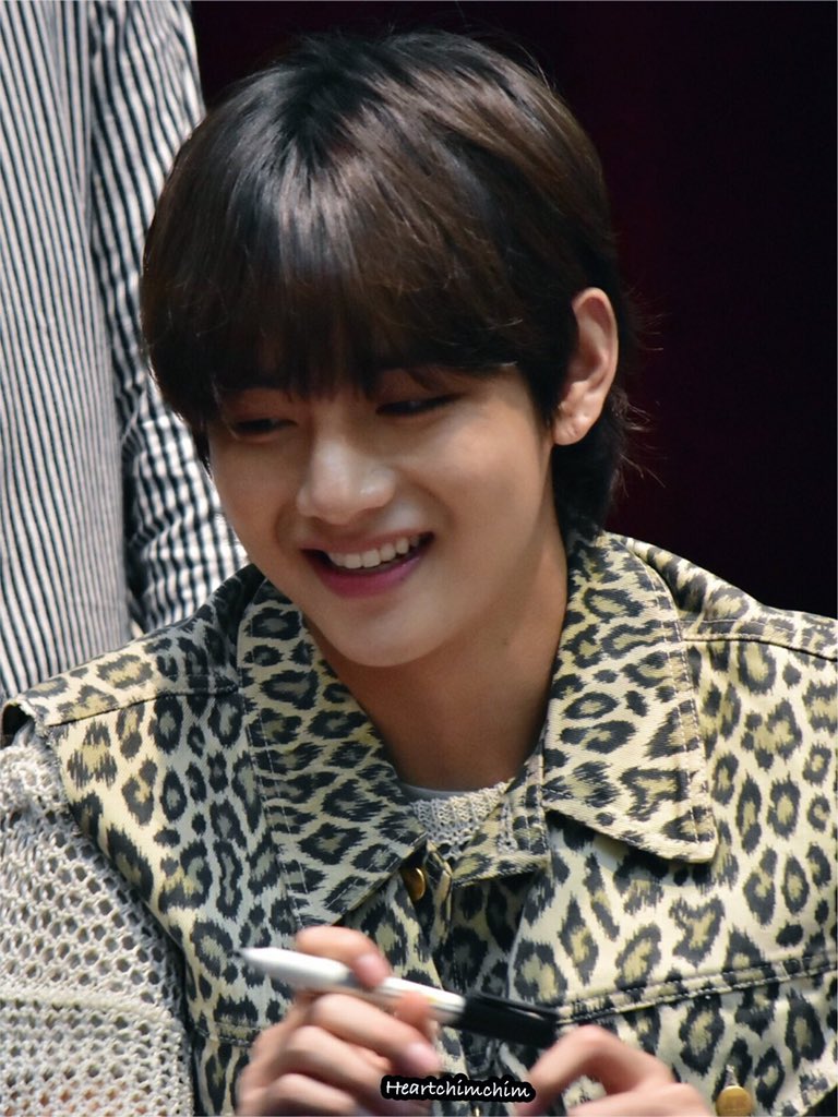 taehyungpic's tweet photo. 🐯🍓 https://t.co/tmPiv0xYKl