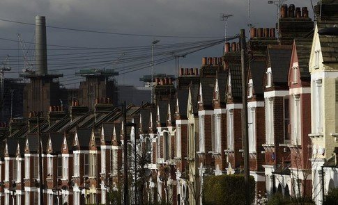 wef's tweet image. Young Londoners face 20 years of saving before they can afford to buy a #property wef.ch/2Hgicmw #housing