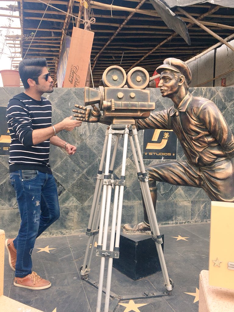 kapursahab12's tweet photo. Some fun on set today 🎬
#KundaliBhagya #ZeeTv #SjStudios #workmode #love https://t.co/XjaNDgRaOe
