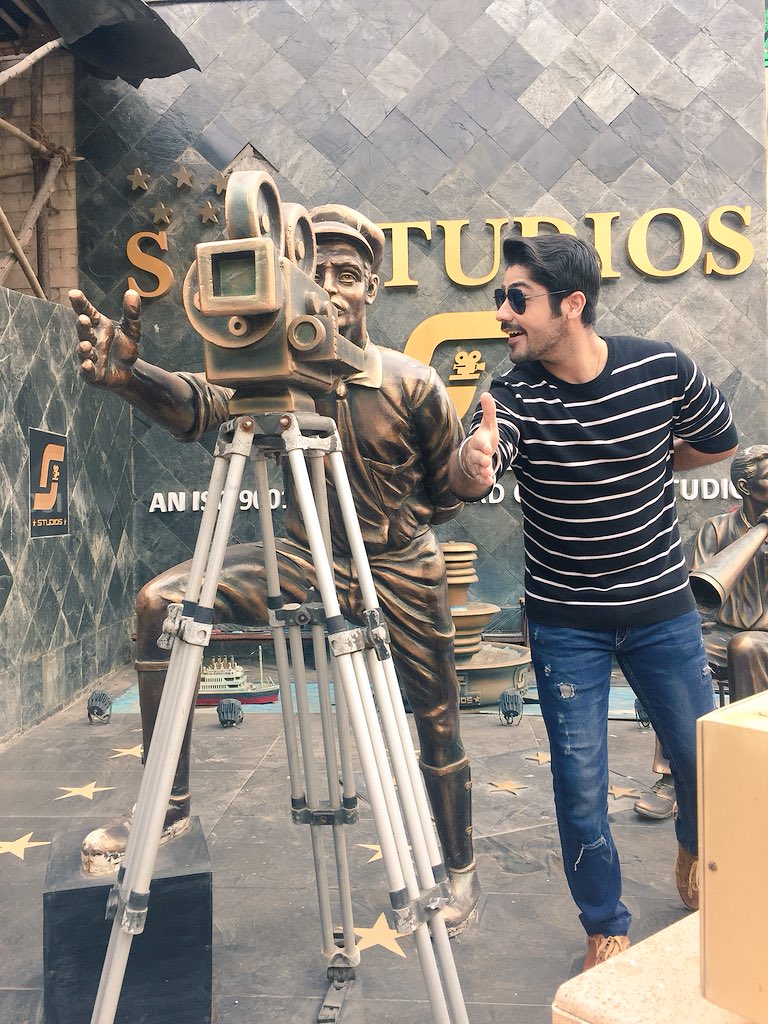 kapursahab12's tweet photo. Some fun on set today 🎬
#KundaliBhagya #ZeeTv #SjStudios #workmode #love https://t.co/XjaNDgRaOe