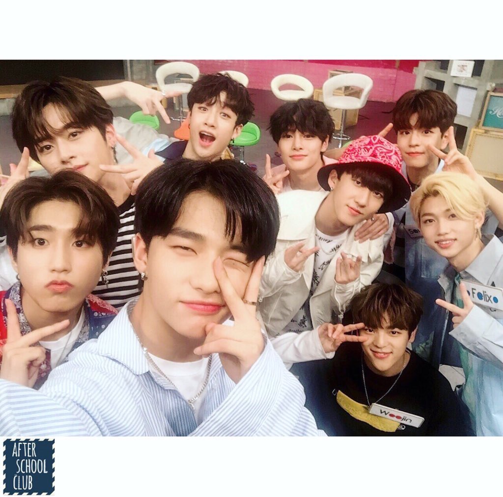(CLOSE) HYUNJIN LAND tweet media