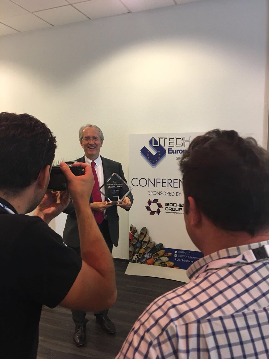 brennanlafferty's tweet photo. Hey, is that @Utech_PU Hall of Famer @covestro CEO Patrick Thomas? Indeed. Congratulations and thank you from a grateful industry! #UTECH2018 #UTECHWater https://t.co/ZNjzq1TyHg