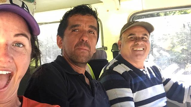 tanglesandtail's tweet photo. Missed my turn listening to a #matthewreily #audiobook.... an hour later, these guys came to the rescue returning me back to my point of error. .
.
.
#payattention #hitchhiking #adventurefail https://t.co/nnV5hSRBK6