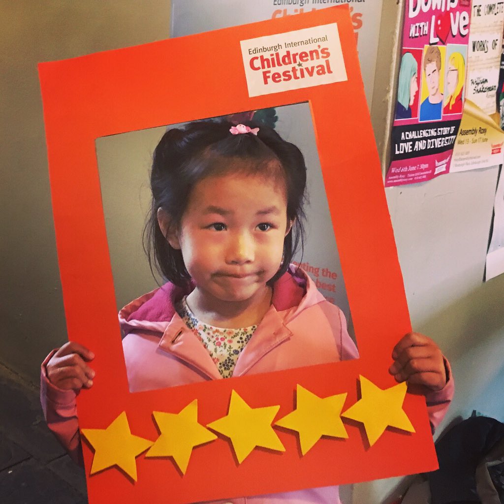 ImaginateUK's tweet photo. Five star reviews coming out of the first performance of Loo this morning! Thanks Yasmin & Bella! Loo runs until this Thursday @AssemblyRoxy @ponten_pie #EdChildrenFest ⭐️⭐️⭐️⭐️⭐️ https://t.co/6sYmeYOp8n