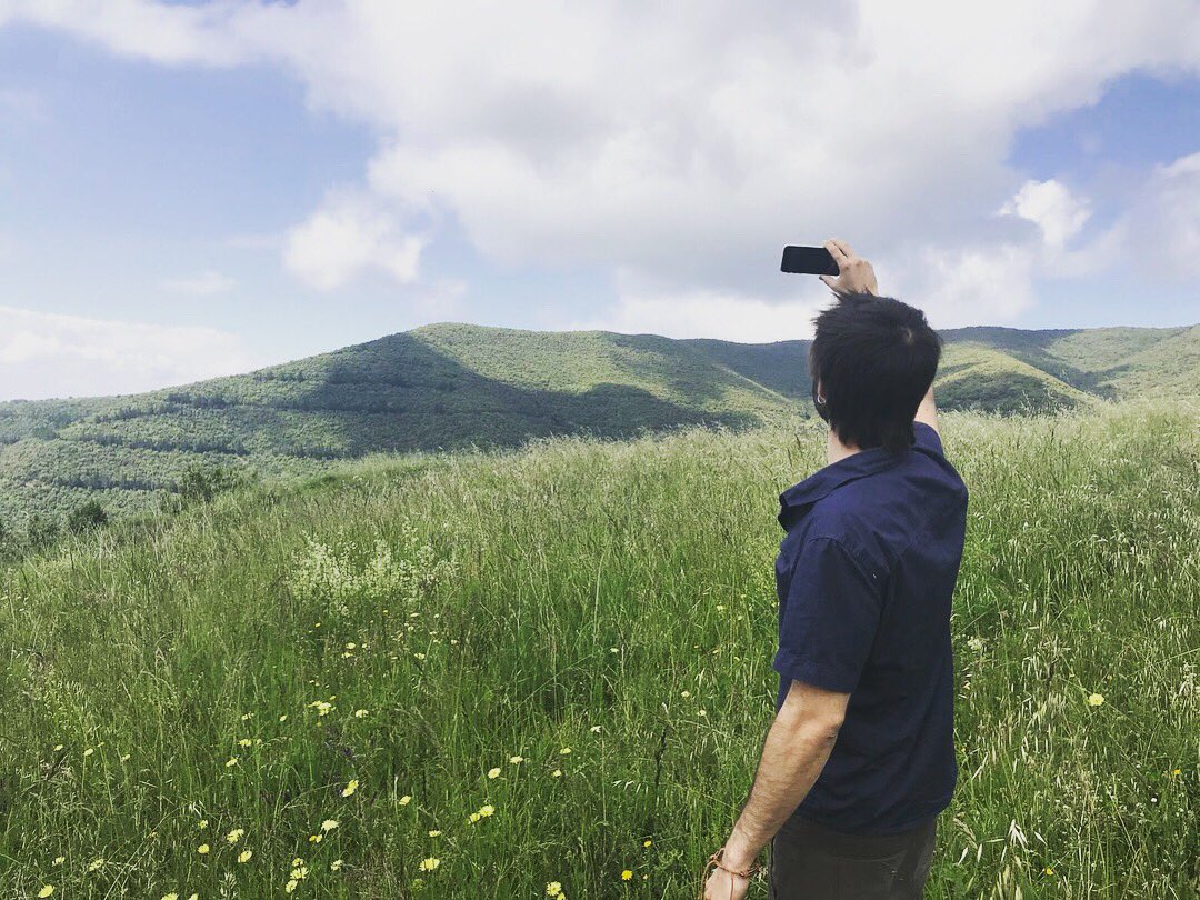 Localitzant pel proper video!
Localizando para el siguiente vídeo!🤠🏜🎬
#location #localitzant #camp #montseny #valles #recce #landscape #dop #director #producer #robotik #robotikstudio
