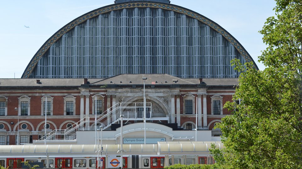 Are you heading to #apmexpo this week? Please add your name to our petition calling for better tube services to Kensington Olympia connectkensingtonolympia.com  <a href="/apm_expo/">ap&m Europe</a> <a href="/AvWeekEvents/">Aviation Week Events</a>