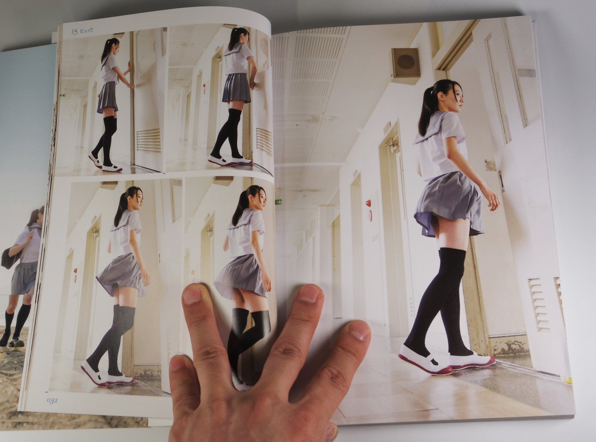 塚田貴士 玄光社様より 瞬撮アクションポーズ05 あおりモーション女子高生編 いただきました 造形においても資料集めはとても大事であおりのアングルは画像を探すのも難しい 制服のシワ ちょっと下から見るスカートのプリーツの折れ具合 座った時 風に 塚田貴士 玄光社様より 瞬撮アクションポーズ05 あおりモーション女子高生編 いただきました 造形においても資料集めはとても大事であおりのアングルは画像を探すのも難しい 制服のシワ ちょっと下から見るスカートのプリーツの折れ具合 座った時 風に