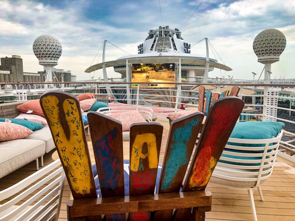 A Review of the Newly Refurbished Independence of the Sea. #refit #independence #myindy #royalcaribbean #cruiseblog #lovecruising likelovedo.com/2018/05/a-revi…