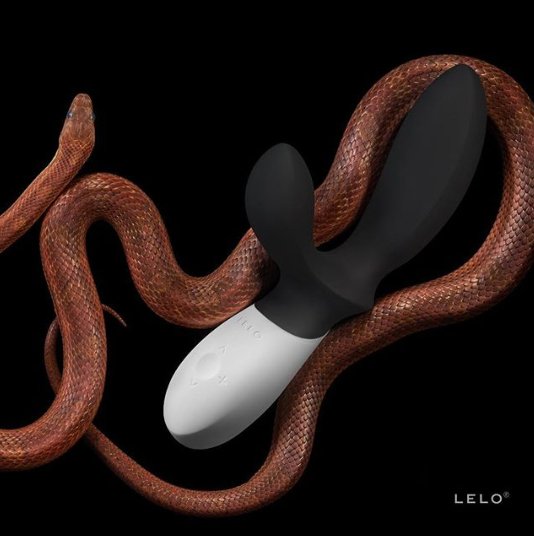 toymeargentina's tweet photo. Hoy te presentamos el Primer Masajeador de Próstata que vibra y se balancea para ofrecer el más sublime placer para los hombre: #LELO #LokiWave 😍
¡Compartinos tus preguntas, experiencias y dudas, en TOYme queremos mejorar tu Vida Sexual!
#TOYmeArgentina #RompamosElTabu https://t.co/CH4jkFTj8T