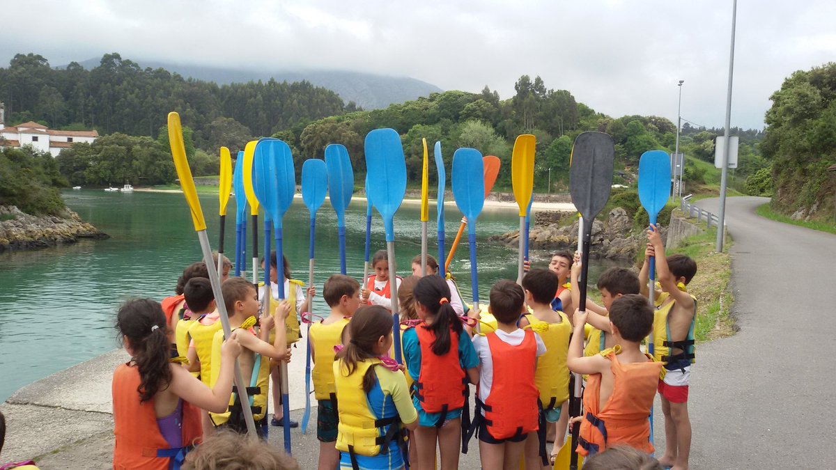 2cicloauseva1's tweet photo. En Niembro haciendo Kayak y trabajando en equipo en el agua. Todo saliendo muy bien. @ausevamaristas https://t.co/ClzV2yTK61