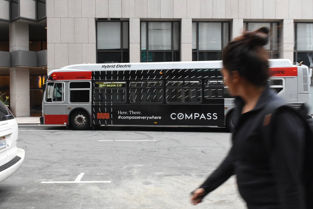 intersection_co's tweet image. Compass is using simple and striking bus displays to reach San Francisco residents looking to buy, sell or rent their homes. #CompassEverywhere