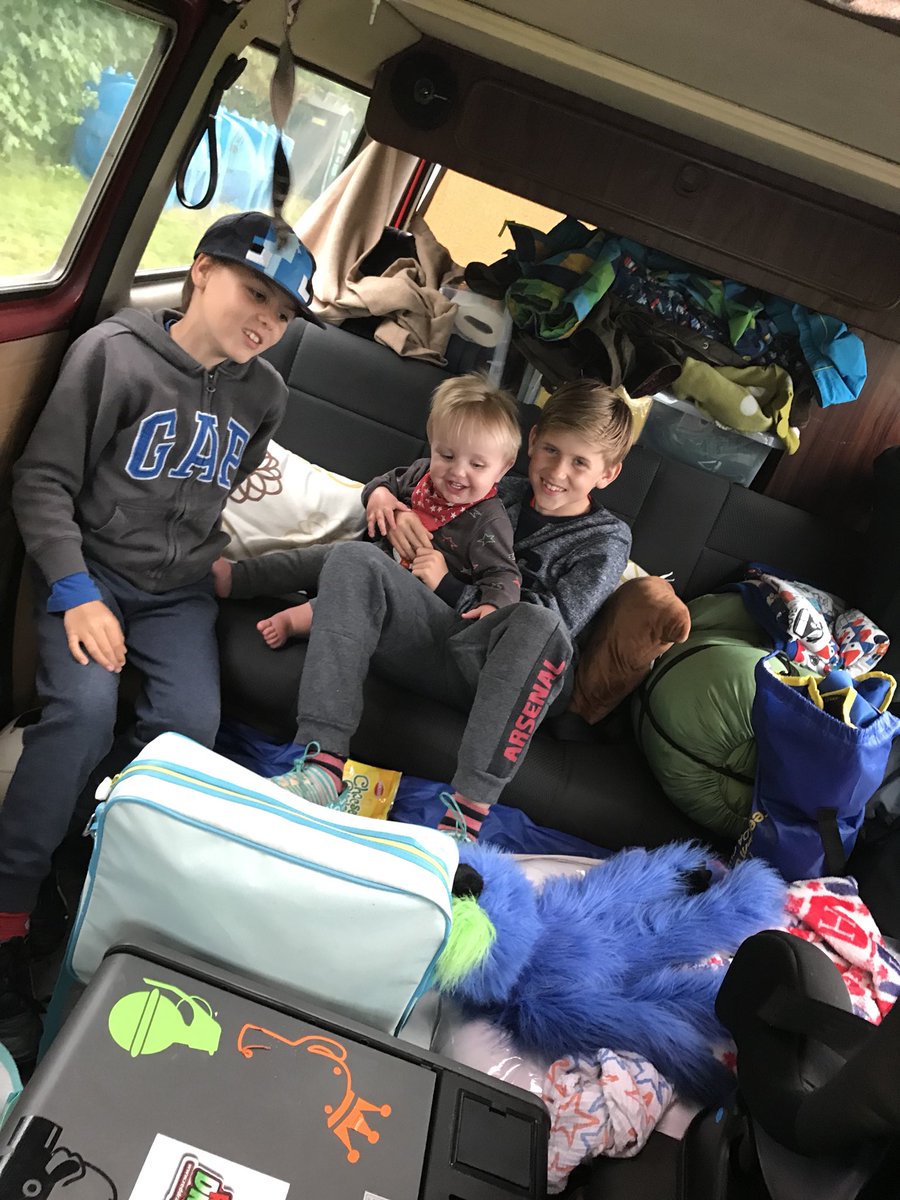 clareadarea's tweet photo. Had such a fun weekend camping #dubsinthemiddle https://t.co/rnxDxsyLLH