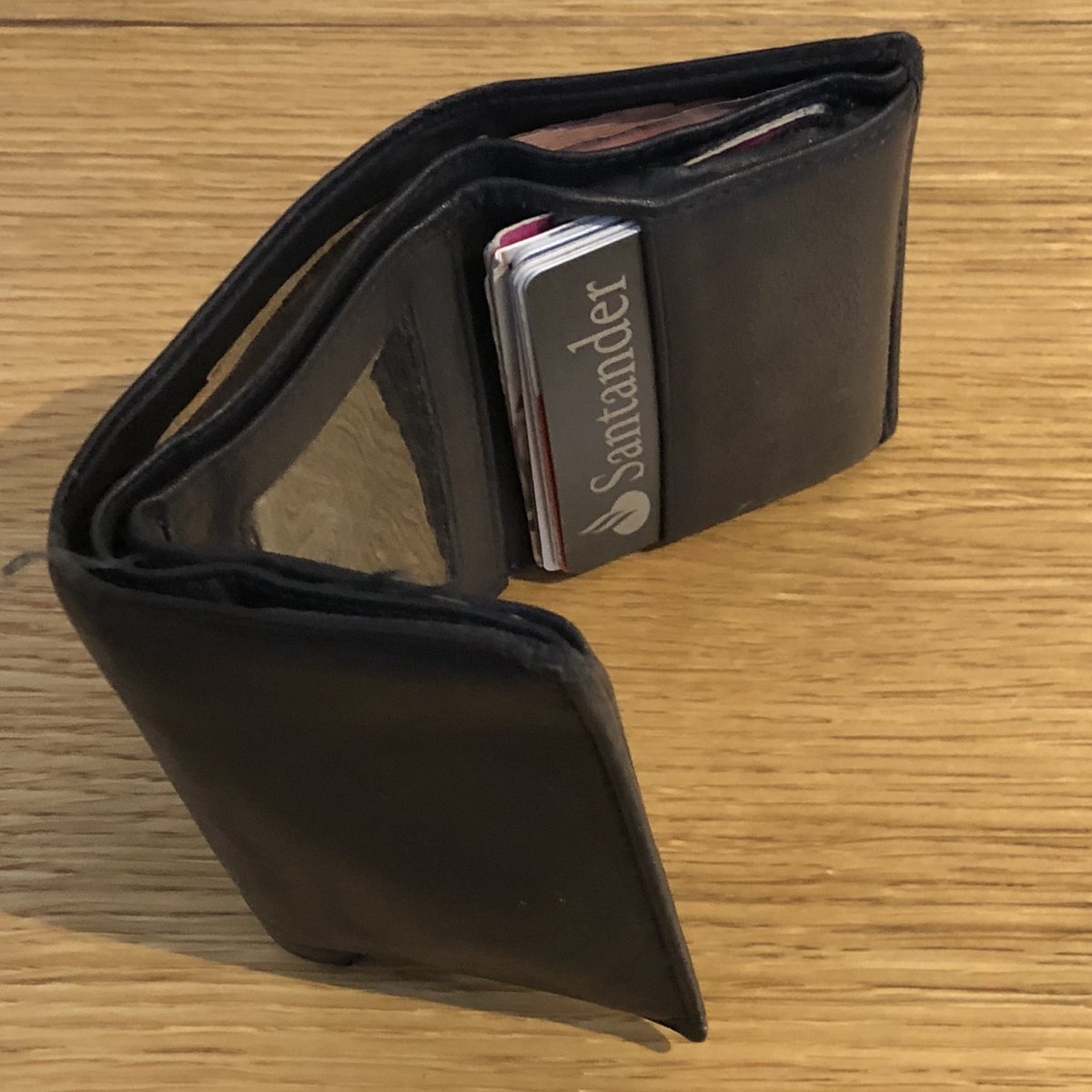 damoncrane's tweet photo. Found this wallet at the final in Kiev. It was on the concourse floor by block 43, Liverpool end. Didn’t give it to stewards in case they nicked it, lots of money and cards. Does anyone know Daniel Maguire so I can get it back to him? @LFC @LivEchoLFC @LFCTV @JosephMusker https://t.co/0z7Bebgb0b