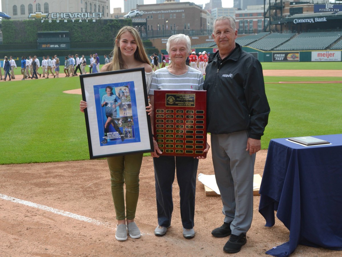 Congrats to Betsy Lueck ’18 on being selected as the Walt Bazylewicz <a href="/CHSL1926/">Catholic League</a> Female Athlete of the Year! This is the highest single honor the CHSL bestows on an individual athlete annually. She was nominated &amp; selected by panel of Athletic Directors out of a pool of 28 schools.
