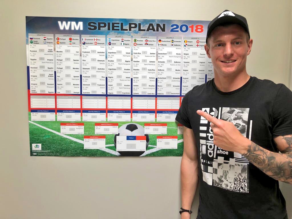 TKStiftung's tweet photo. Ab sofort schauen wir mit der @ToniKroos-Stiftung in Richtung @fifaworldcup: @closeupposters hat einen WM-Spielplan im XL-Format entworfen. Pro verkauftem Plan geht ein Euro an unsere Stiftung.

Hier könnt ihr den Weg zum Finale für das @DFB_Team planen: https://t.co/Kg7lxslzge https://t.co/HUUi8oThB1