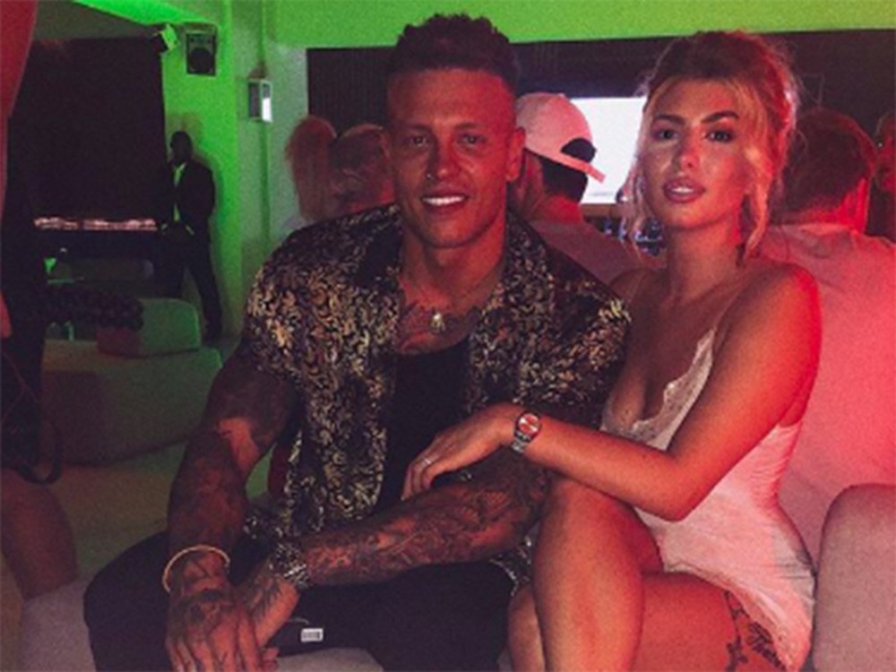 LOOK magazine (@lookmagazine) on Twitter photo Love Island's <a href="/OliviaDBuck/">Olivia Bowen</a> and @ab_bowen07 have just shared some HUGE news with fans... look.co.uk/news/love-isla⊠Love Island's <a href="/OliviaDBuck/">Olivia Bowen</a> and @ab_bowen07 have just shared some HUGE news with fans... look.co.uk/news/love-islaâŠ