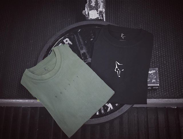 wolfitclothing's tweet photo. Shadow and Apex Green performance Tees from Wolfit coming soon 💪🏽 #wolfit #wolfitclothing #fitnesswear #aesthetic #athletic #shredded #gym #gymwear #fitness #fitfam #fitspo #instafit #fitnessaddict #fitlife #physique #inspire #passion #bodybuilding #… https://t.co/gURCmcFzK1 https://t.co/aYVDojJ3x4