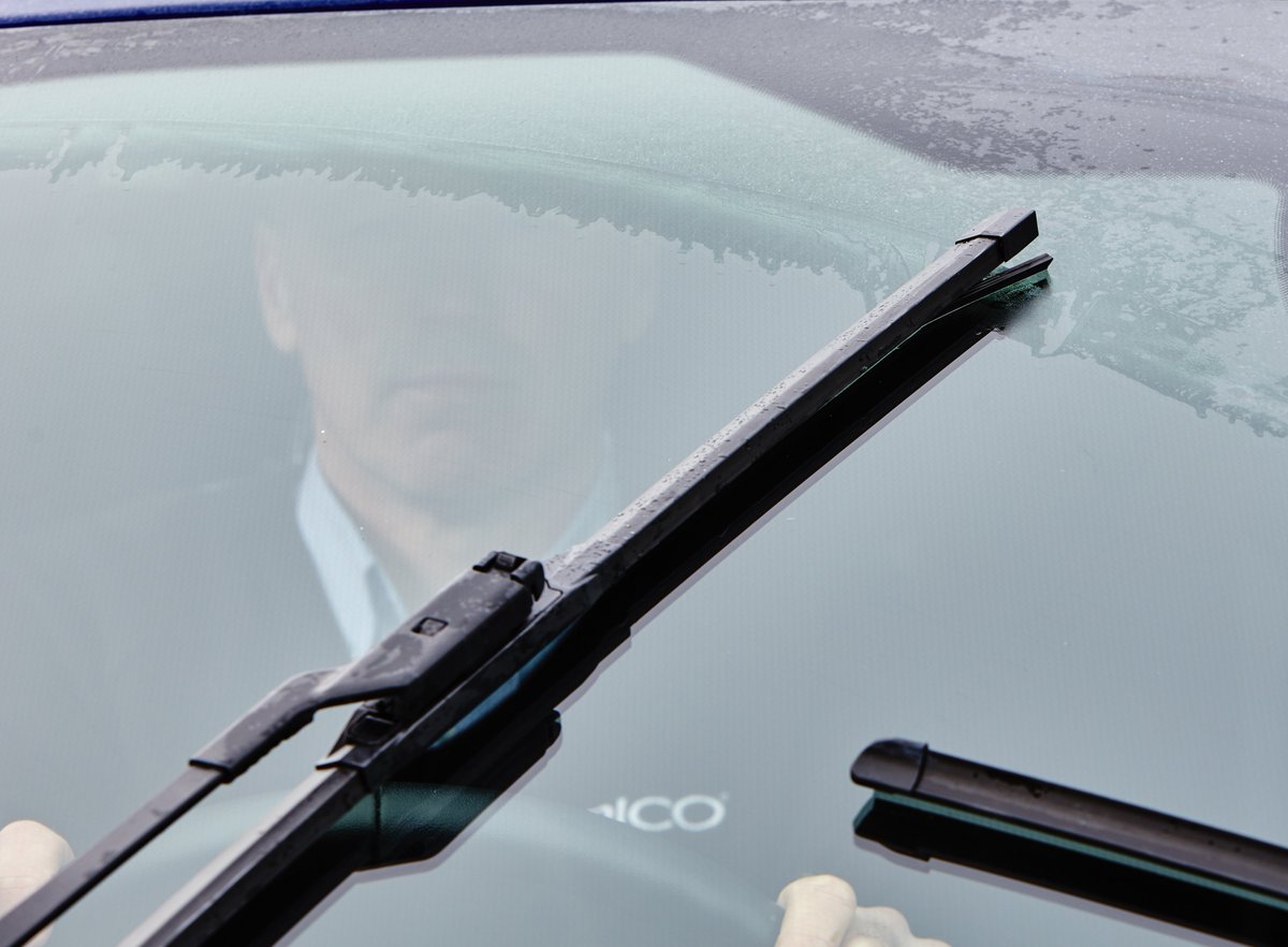Nothing will ruin your break faster than an unplanned trip to an unfamiliar garage- check your wiper blades before setting off.
Follow TRICO'S hints and tips below to ensure you have clear driving visibility:
#wiperblades #SafetyFirst
trico.eu.com/Drivers/Unders…