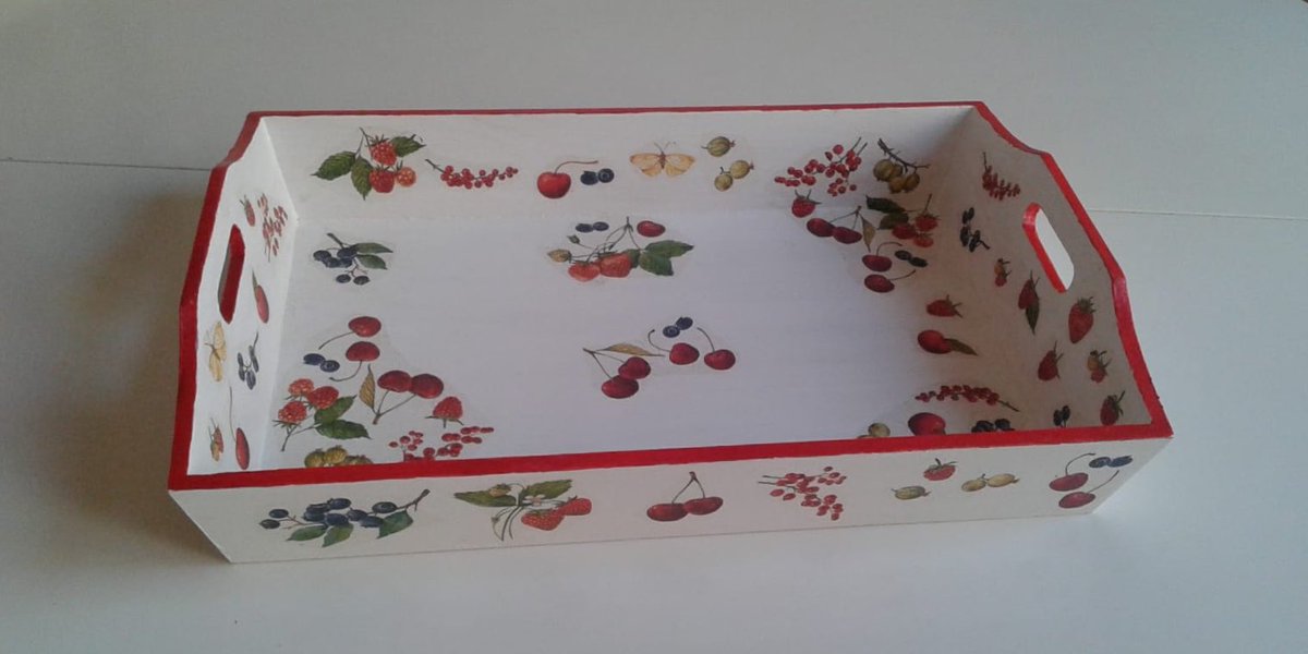 #ravalstaller #handmade #decoupage #safata #tecniques #artsdecoratives #sabadell