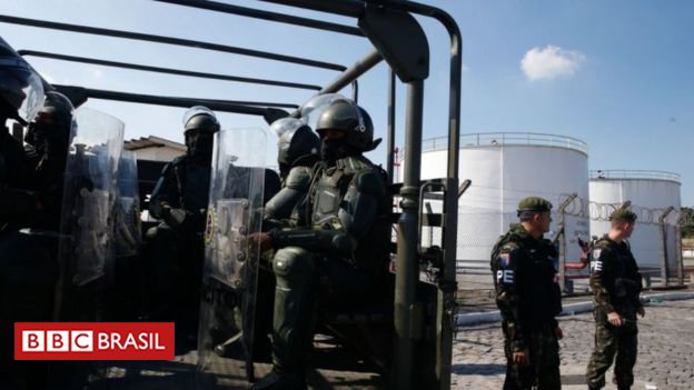 Mesmo com pauta econômica atendida, greve de caminhoneiros continua movida por "Fora, Temer" e pedidos de intervenção militar - bbc.in/2GXP27J