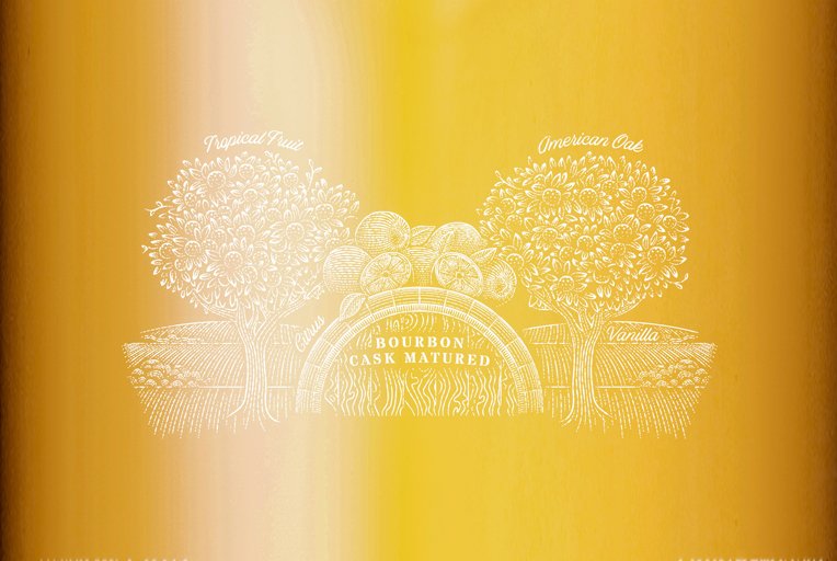 Citrus and tropical fruit sit atop a bourbon cask end; typical of the tasting notes present within our new 'Discovery' range of single malt Scotch whiskies. bit.ly/2IAgaiS #gordonandmacphail