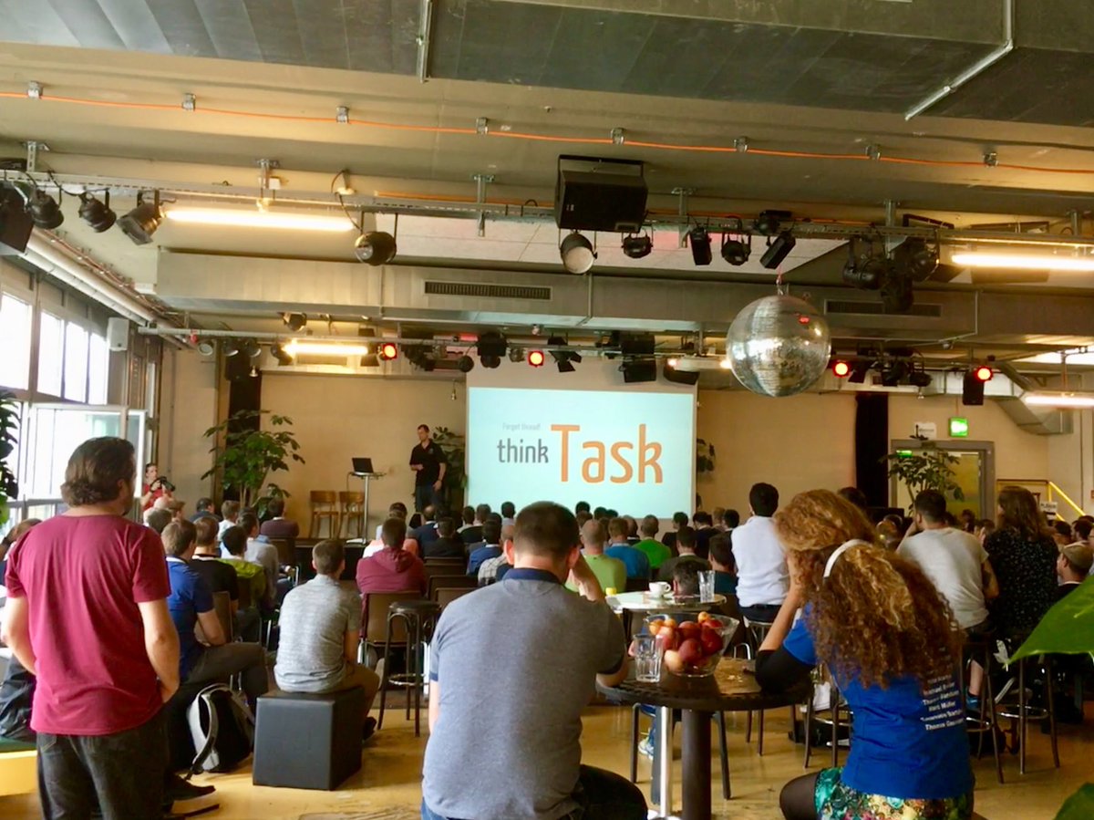 mallibone's tweet image. So many usefull insights into how to do async right @dotnetday_ch by @danielmarbach #dotnetday18