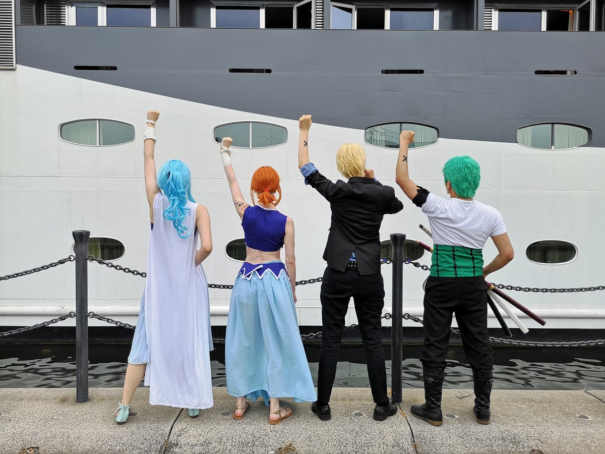 Mr Prince Sunday At Onepiece Meet At Mcmldn18 Zoro ゾロ ワンピース Cosplay Alabasta Sanji サンジ Vivi Nami Law Luffy ロー ルフィ ビビ ナミ コスプレ Mrprince T Co 31u4fx2nou