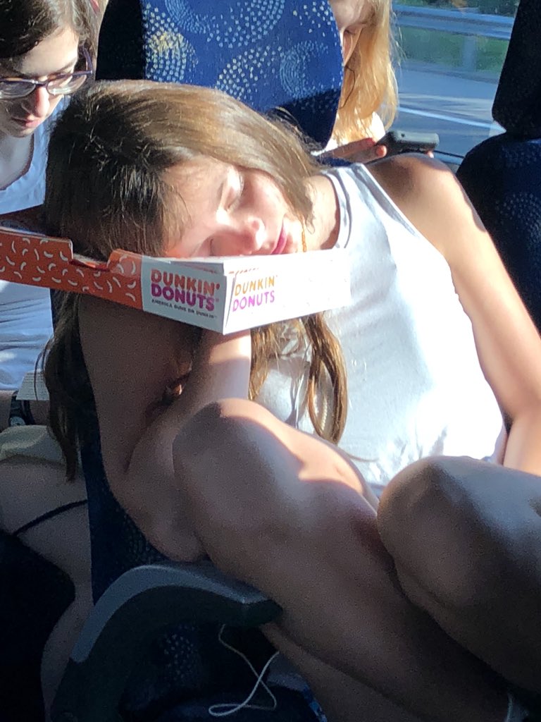 Emily Moore tweet media