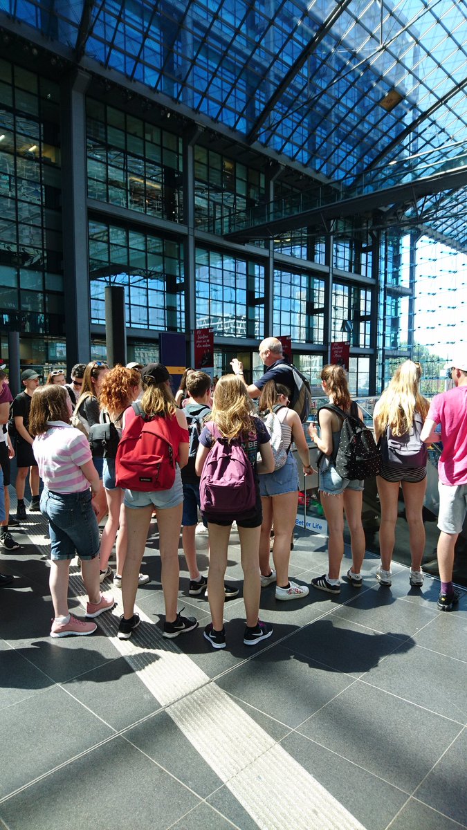BorlaseHistPol's tweet photo. Catching the train to Potsdamer Platz #swbgsberlin2018 #swbgs #historytrip #berlin https://t.co/JROKmBtB0g