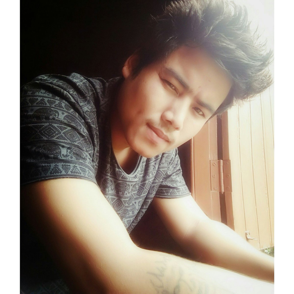 BruFsai's tweet photo. #NewProfilePic https://t.co/Nq5Hl6HwYh