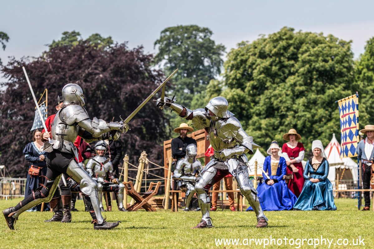 arwphotography's tweet photo. Fabulous final day..Grand Medieval Joust @leedscastleuk #jousting #Armour #destrier https://t.co/av7N7CNC8v