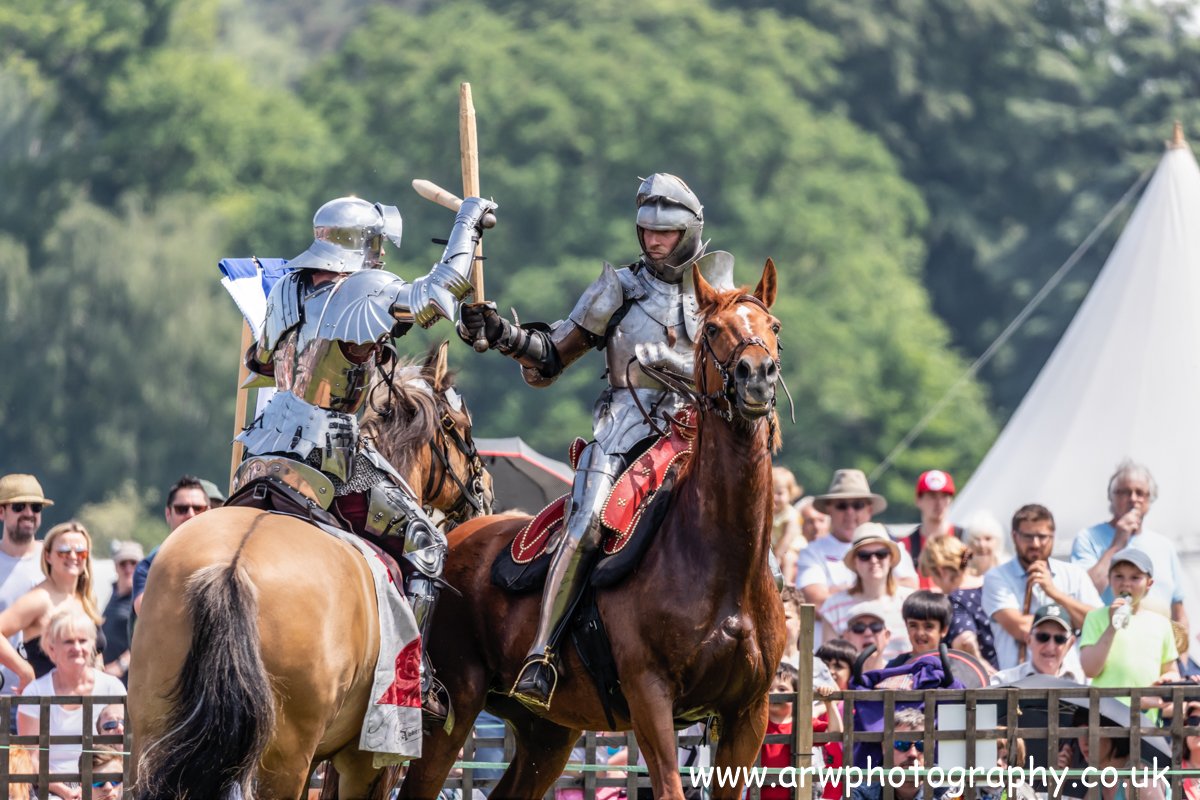 arwphotography's tweet photo. Fabulous final day..Grand Medieval Joust @leedscastleuk #jousting #Armour #destrier https://t.co/av7N7CNC8v