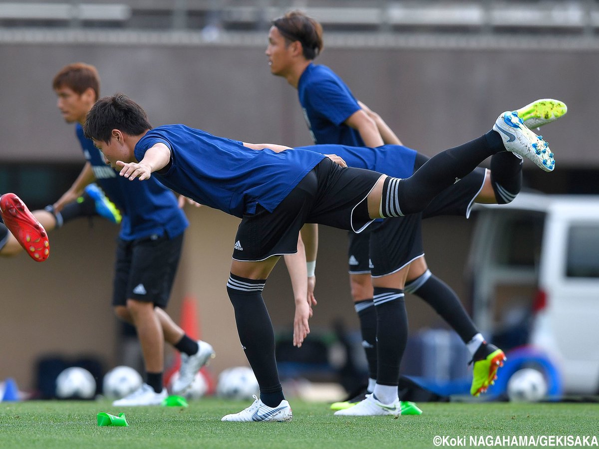 樋口敦 En Twitter 代表合宿で同じトレーニングしててびっくり 片脚でしっかり立てることはサッカー選手に必要な要素の１つ ヒグトレはプロ サッカー選手になる為の身体作りに特化したプログラムです T Co Qtbggwncsw ヒグトレ 理学療法士