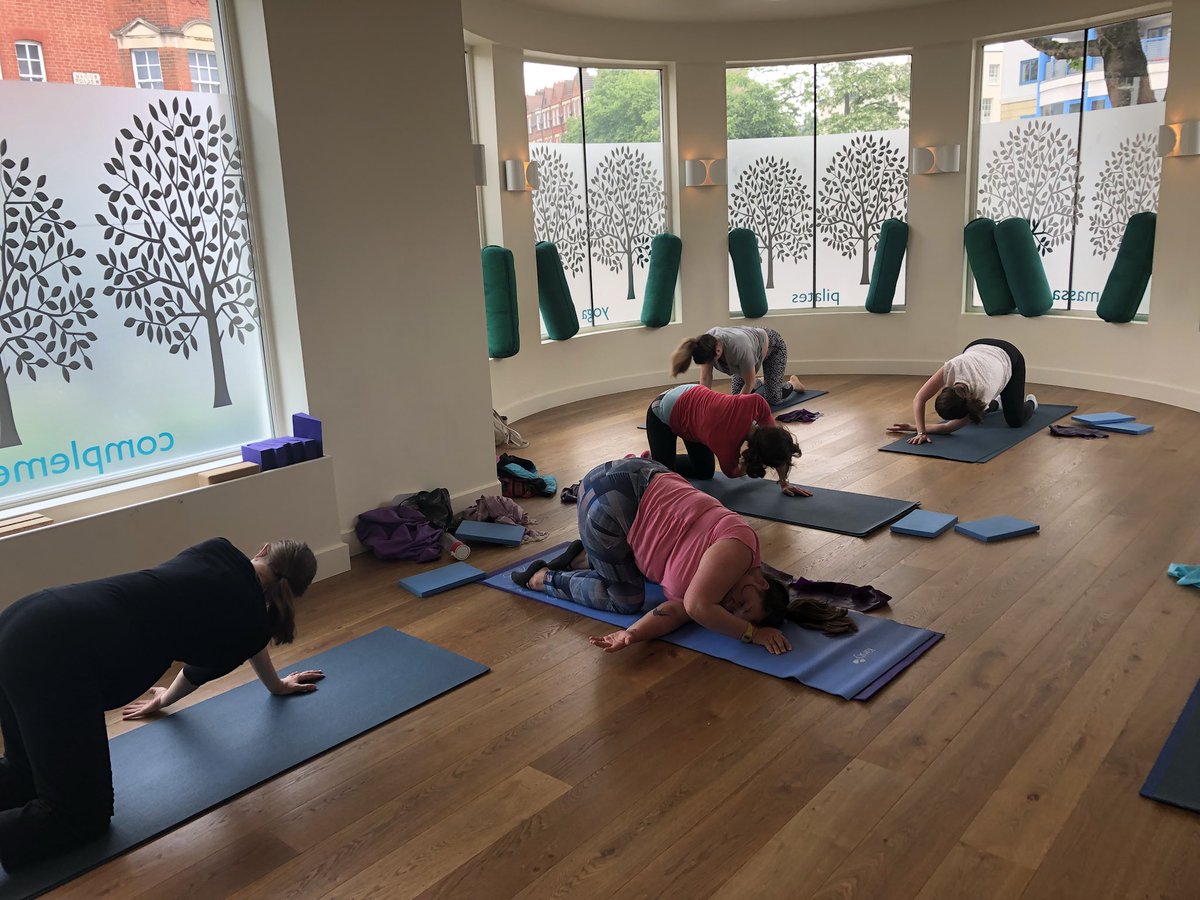 #Pregnancy #pregnancypilates #pregnancyexercise #mumtobeexercise with a #physio every #Saturday 8.45am and #Sunday 9am @reCentrehealth ! #BalhamHour #balham #sw17 #sw12 #Wandsworthcommon  #motherhood #getfit #newmum