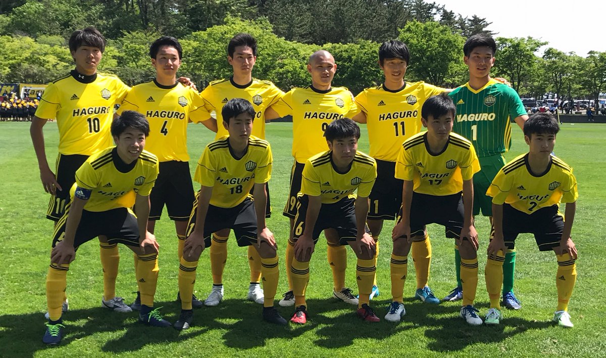 ট ইট র 羽黒高校男子サッカー部 訂正 15 新井翼 17 新井翼 でした すいませんでした