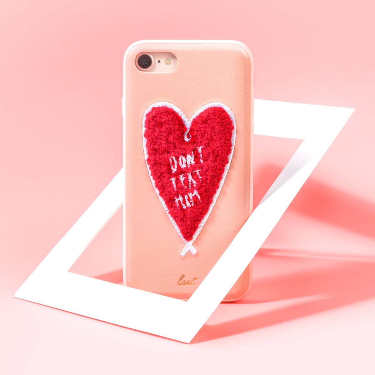 itslaut's tweet photo. Its Monday - Stay stong people! 😎
See more of this POP HEART BREAKER case in profile.
#LAUT #itsLAUT #getLAUTnow #LAUTstyle #iphonecases #iphoneaccessories #iohone8 #iphone8case #iphonex #iphonexcase #iphone8plus #iphone8pluscases #Germany #USA #HongKong #iphonecover #fashion https://t.co/TTTGqXxqbD