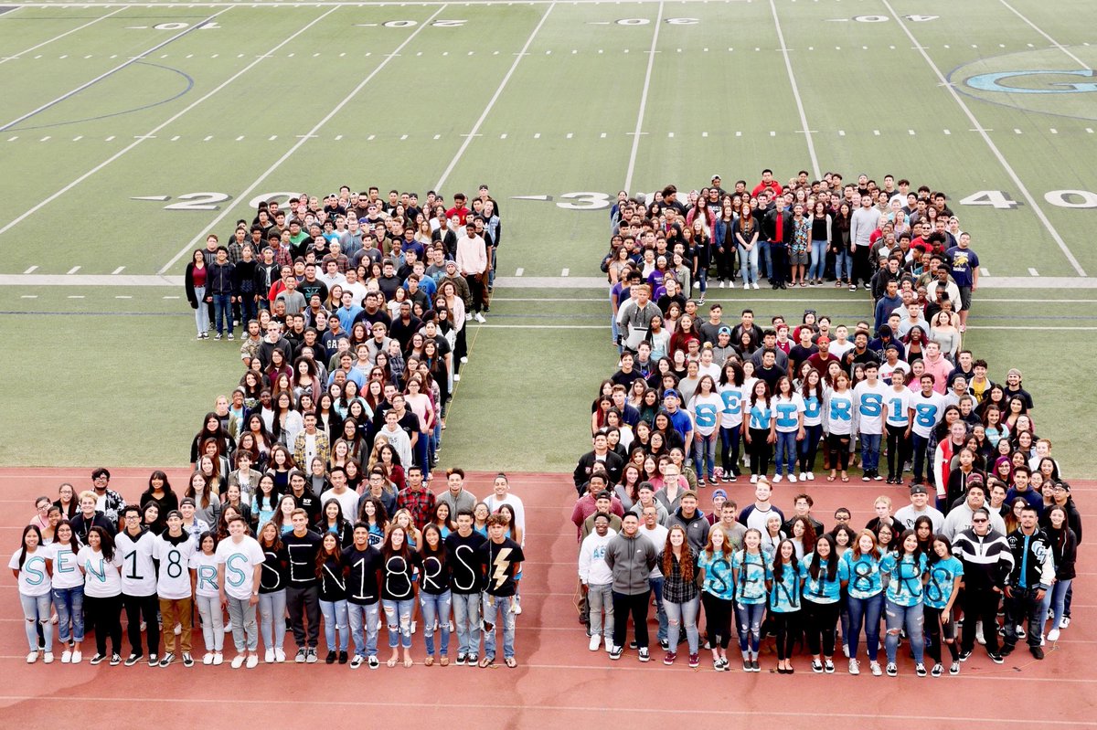 gthsof2018_'s tweet image. IT'S HERE! GRADUATION DAYYYY!! 🎓🎉
• Grad rehearsal starts @ 7:30 sharp 
• Graduation Check-In begins @ 6:00 p.m ( Have cap &amp;amp; gown draped over arm )