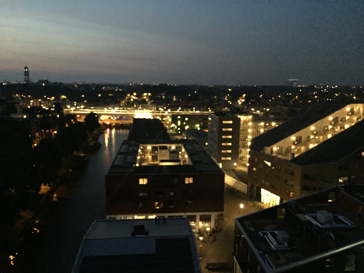 View <a href="/detriputrecht/">de Trip</a> last night #rotsoord
