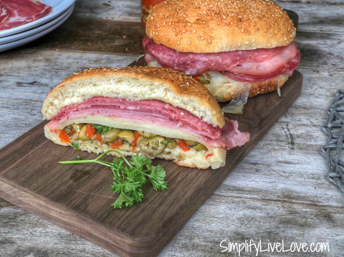 SimpLiveLove's tweet photo. AD. Any New Orleans fans?? Make this NOLA inspired Muffuletta Sandwich recipe, perfect to take camping or to make ahead for busy nights. Made easy with @kensdressing Simply Dressing Line! https://t.co/5RJ7QtAYly via @simplivelove #KensDressings #sandwichlovers https://t.co/F7t4mQBIEf