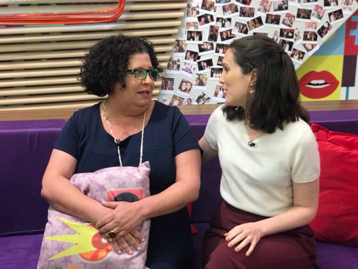 SuperPoderNaTV's tweet photo. Você tem problemas para gerenciar conflitos? A nossa #SuperAliada Carol Sandler está contando para a humorista Mila Ribeiro seus métodos! Qual é o seu? #SuperPoderosasBand https://t.co/3kv6iFpHin
