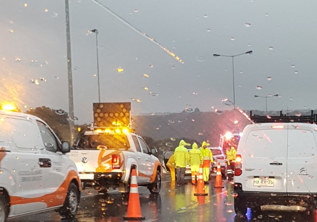 Accdetto's tweet image. 🚩Quilpue Troncal Sur Altura Villa Olímpica Dirección Viña Accidente de Tránsito.