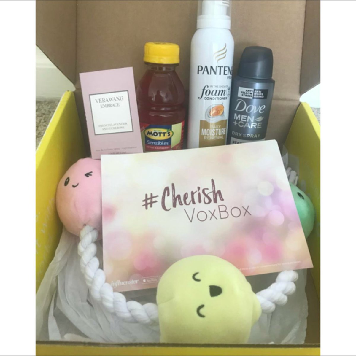 mvag90's tweet photo. https://t.co/hB9EFTi11l @Influenster @Pantene #PanteneLightAsAir #Walgreens #Contest #Complimentary https://t.co/6QX1vgh0pq