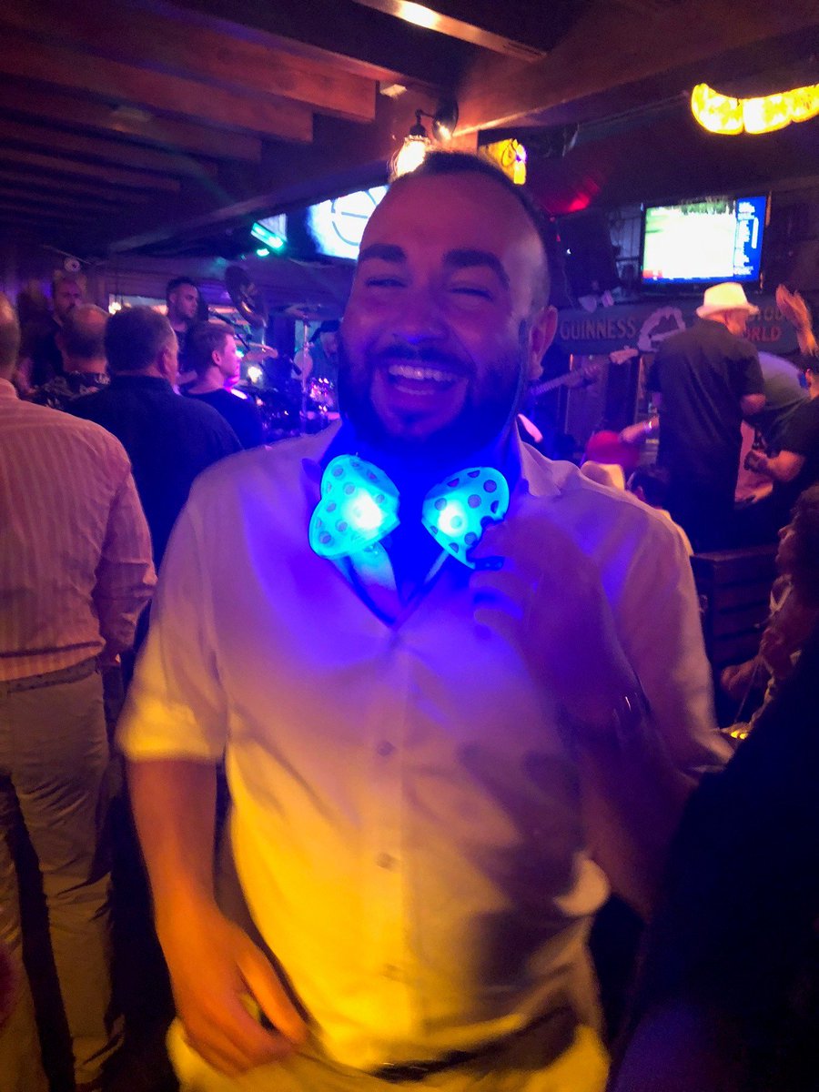 Senior Practice Manager, @RichardSumarno leads the way with the client networking at <a href="/R3PressOffice/">R3 Press Office</a> at the #R3annualconference in Portugal last week.  A great event - well done <a href="/R3PressOffice/">R3 Press Office</a>!