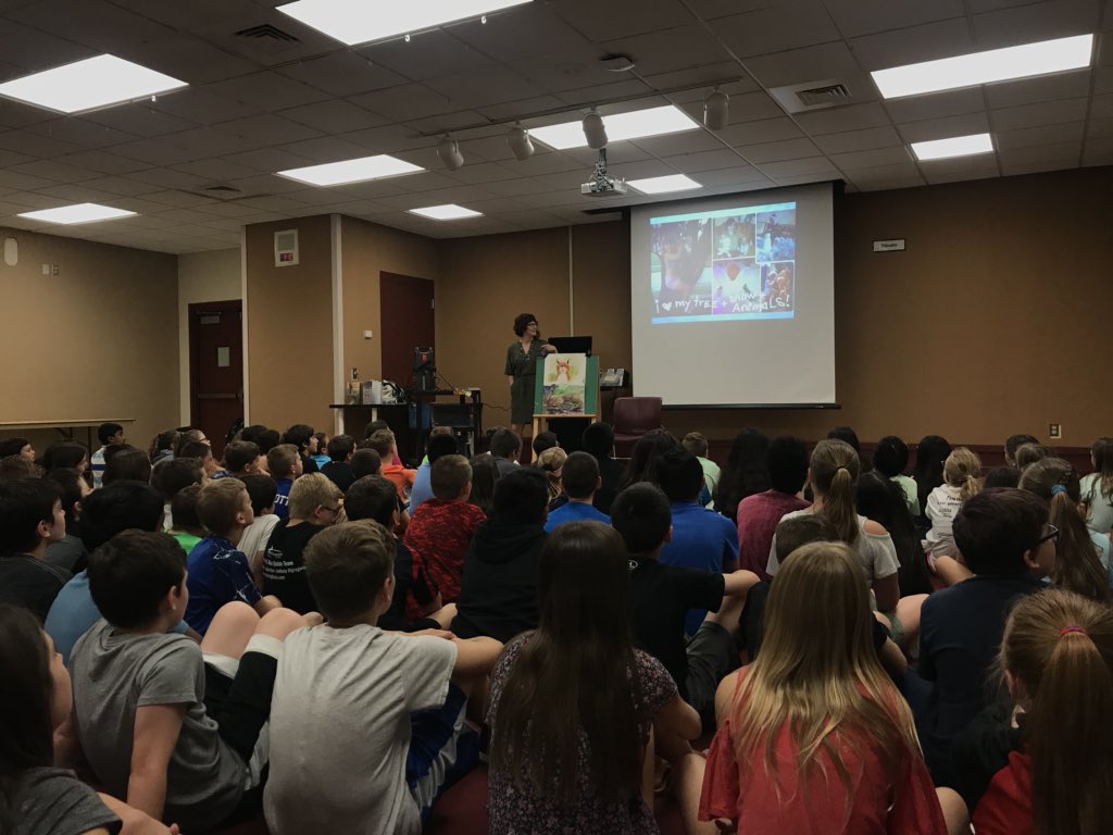 MrsReidBSES's tweet photo. Thank you @katesnowbird for visiting us this morning! We learned so much about what it is like to be a natural history illustrator! How inspiring. #BSESJagNation #GVFeeling #IllustratorVisit https://t.co/BWye5nehsb