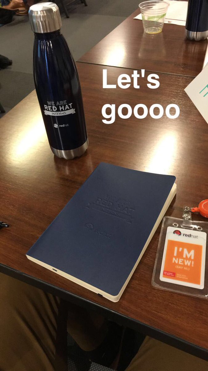 realHunterWynns's tweet photo. Ready to be a Red Hatter! #RedHatInterns #LifeatRedHat https://t.co/MnM4nEvukp