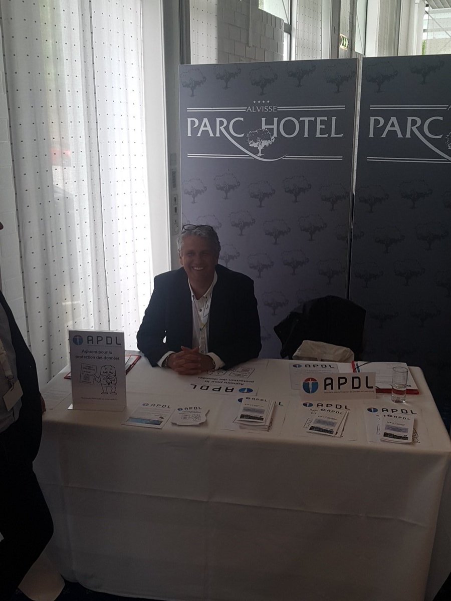 apdl_lu's tweet photo. @apdl_lu est en place aux #LDPD2018 https://t.co/fldi3sTVBm