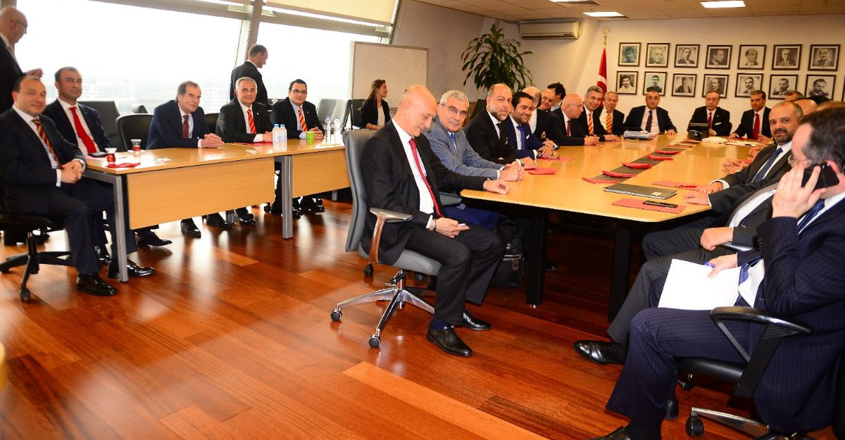 Devir-Teslim Töreni Yapıldı

galatasaray.org/haber/kulup/de…