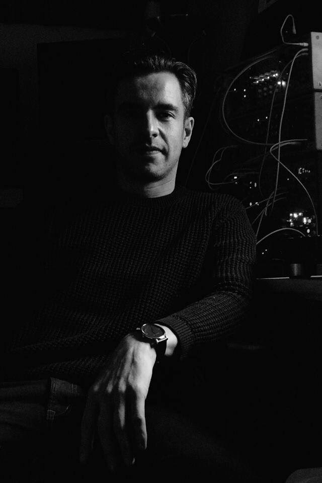SoulinMotionLDN's tweet photo. The First Guest For Thursday June 14th The Pickle Factory is @Lewisinspace #lewisjames / @Astrophonica #none60 https://t.co/inSD8klRcs